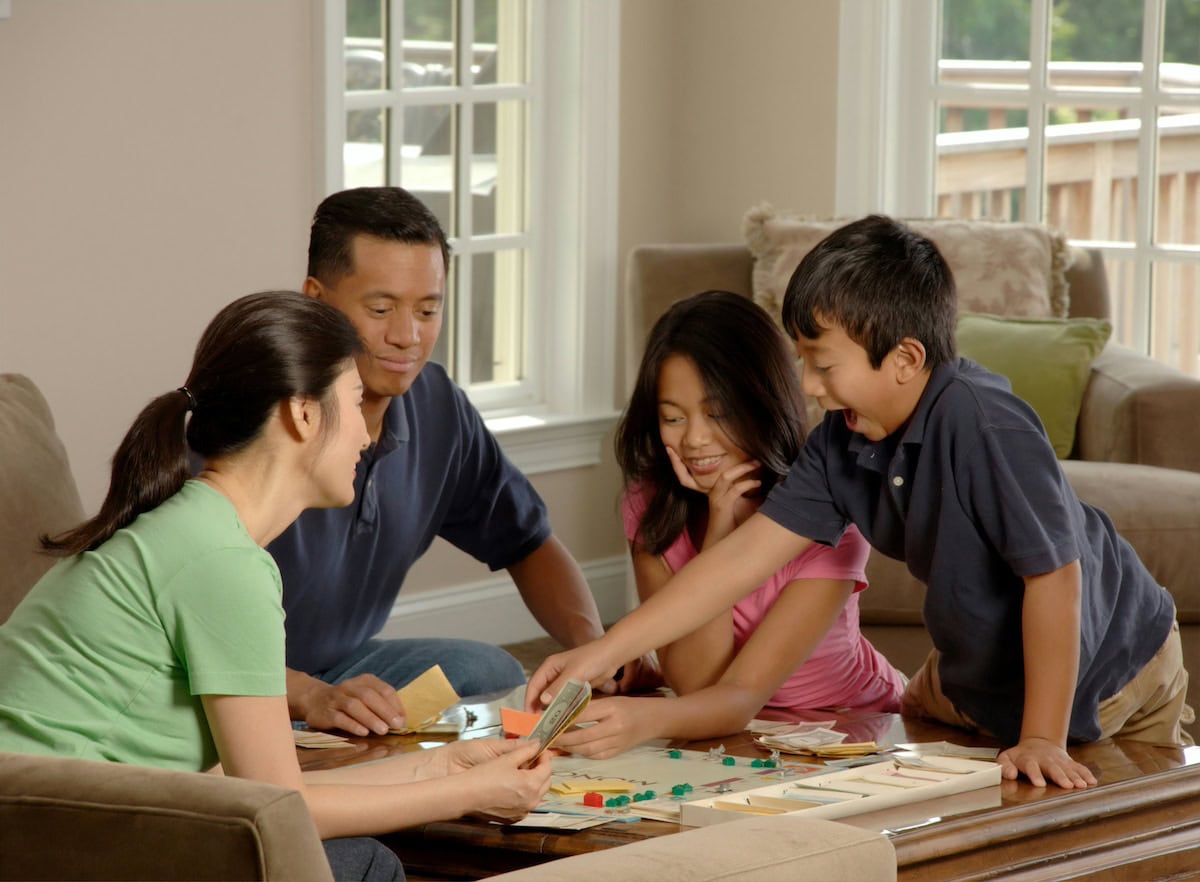 Making An Extroverts And Introverts Relationship Work: Tips To Survive 21 Daily Mom, Magazine For Families