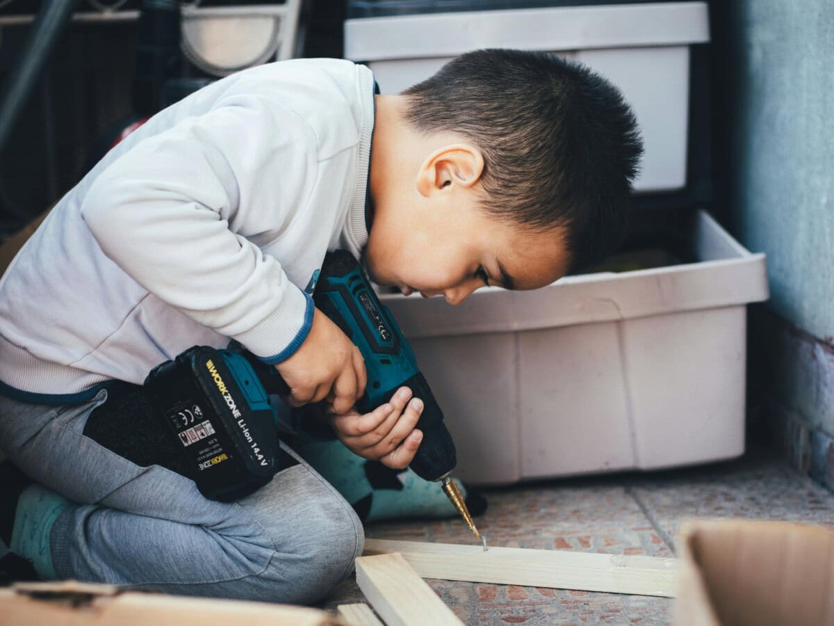 Easy Beginner Wood Crafts: Build These Simple Diy Woodworking Projects With Kids (Perfect For 5-Year-Old Woodworkers!) 5 Daily Mom, Magazine For Families