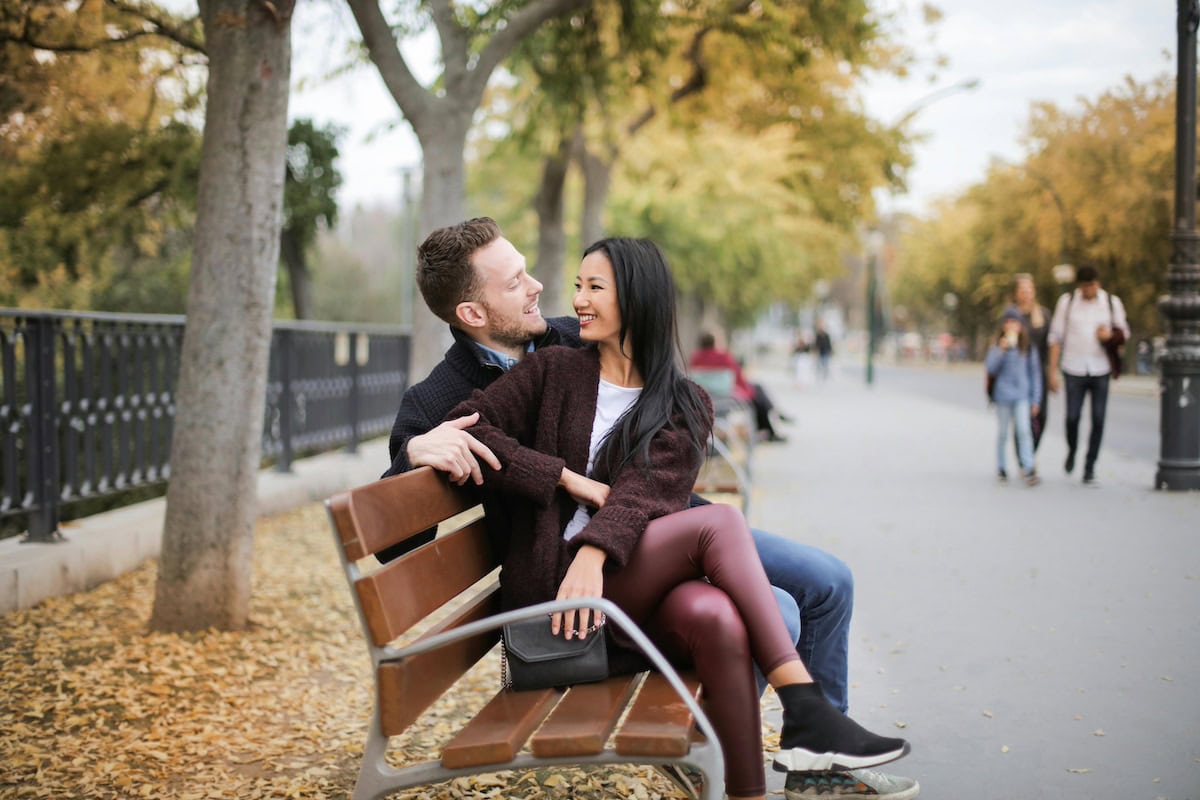 Making An Extroverts And Introverts Relationship Work: Tips To Survive 14 Daily Mom, Magazine For Families