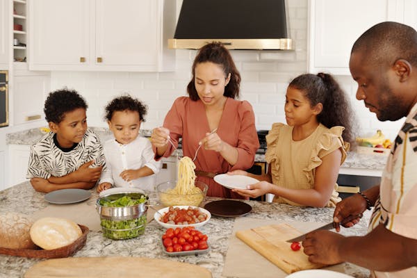Parenting Nowadays: How Modern Parenting Styles Are Redefining The Role Of Every Parent Vs. Traditional Patterns 2 Daily Mom, Magazine For Families