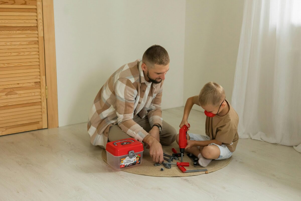 Easy Beginner Wood Crafts: Build These Simple Diy Woodworking Projects With Kids (Perfect For 5-Year-Old Woodworkers!) 6 Daily Mom, Magazine For Families