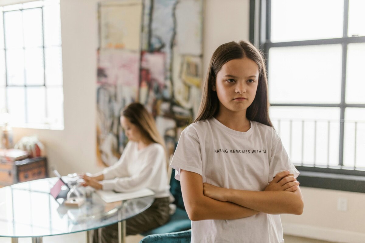 From Battleground To Playground: How To Deal With Sibling Rivalry And Help Your Kids Get Along 1 Daily Mom, Magazine For Families