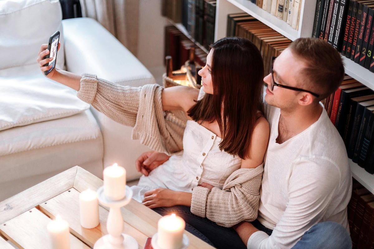 Making An Extroverts And Introverts Relationship Work: Tips To Survive 13 Daily Mom, Magazine For Families