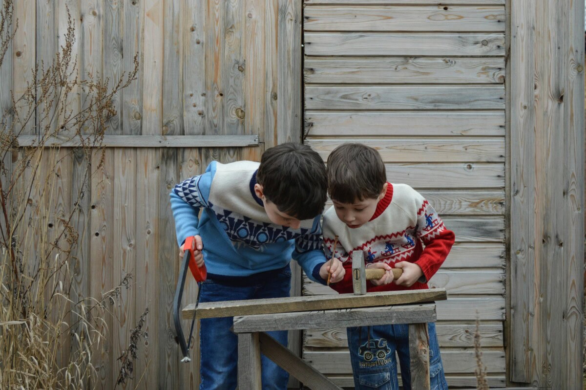 Easy Beginner Wood Crafts: Build These Simple Diy Woodworking Projects With Kids (Perfect For 5-Year-Old Woodworkers!) 1 Daily Mom, Magazine For Families