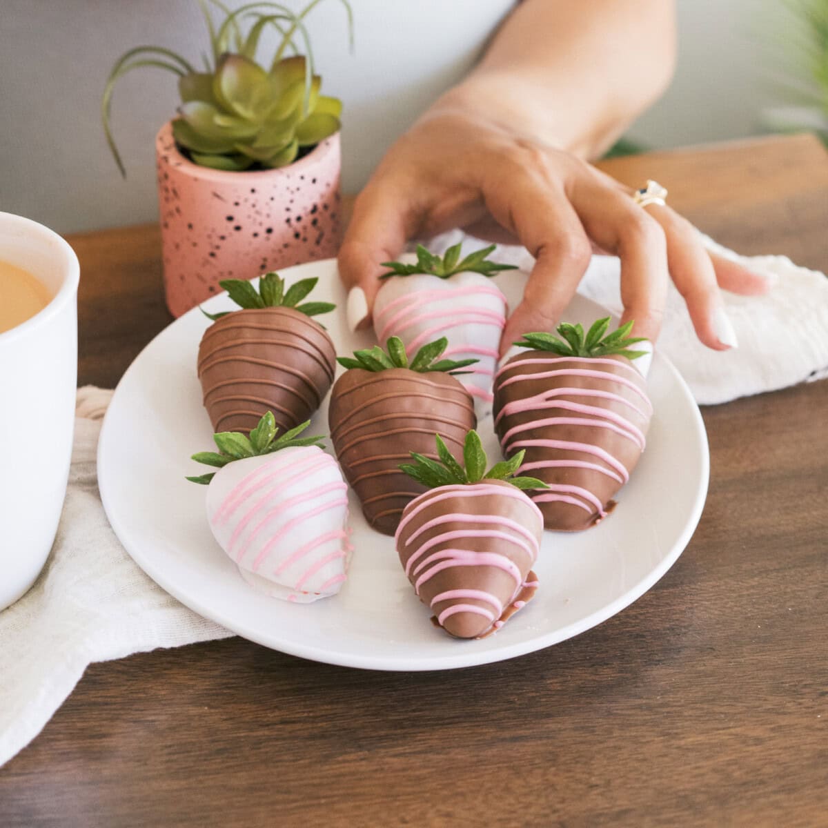 Creative, Cozy, and Luxurious Mother's Day Gifts for Every Mom 5 Daily Mom, Magazine for Families Creative, Cozy, And Luxurious Mother'S Day Gifts For Every Mom 5 Daily Mom, Magazine For Families