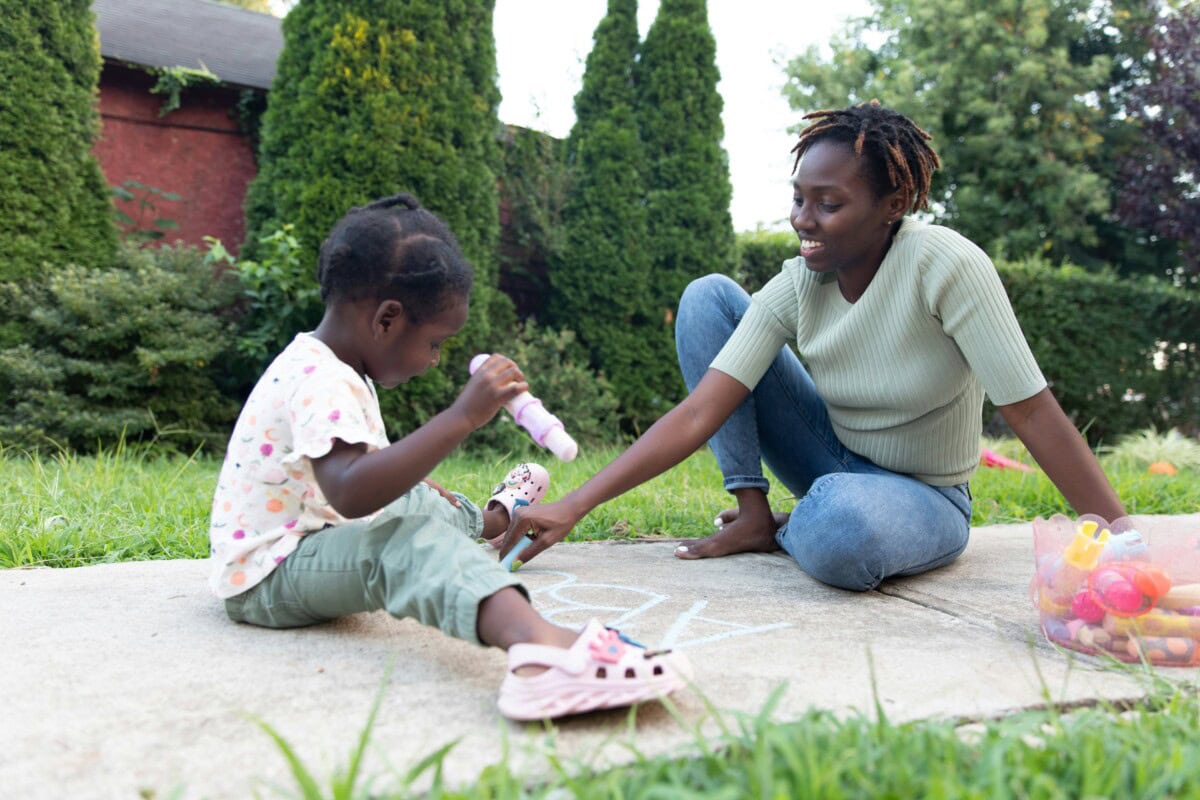Perfect Mother: Let Go Of Perfect Motherhood And Embrace Real Motherhood With Help From Science And Childrearing In America 1 Daily Mom, Magazine For Families
