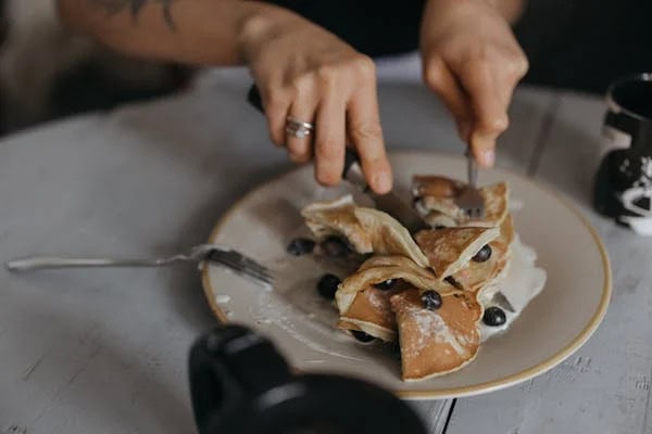 A Busy Mom's Good Morning Routine: How Working Moms Start Their Day Without a 5 AM Wake-Up 3 Daily Mom, Magazine for Families A Busy Mom'S Good Morning Routine: How Working Moms Start Their Day Without A 5 Am Wake-Up 2 Daily Mom, Magazine For Families