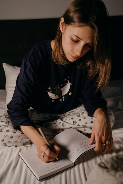Quick And Simple Ways To Boost Your Energy: Morning Mood Boosters And Healthy Habits For Every Tired, Busy Mom 5 Daily Mom, Magazine For Families