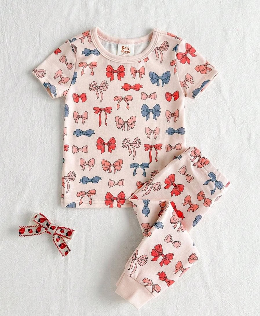 Lightweight Layers For The Whole Family: The Best Clothing For A Stylish Summer {2025} 182 Daily Mom, Magazine For Families