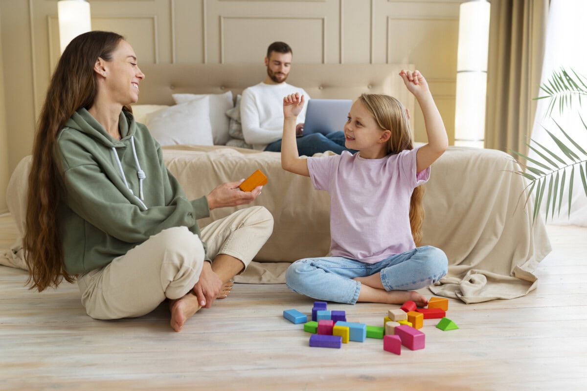 Conflicts in Parenting Style: Addressing Challenges in Parenting and Family Dynamic Issues 1 Daily Mom, Magazine for Families Conflicts In Parenting Style: Addressing Challenges In Parenting And Family Dynamic Issues 1 Daily Mom, Magazine For Families