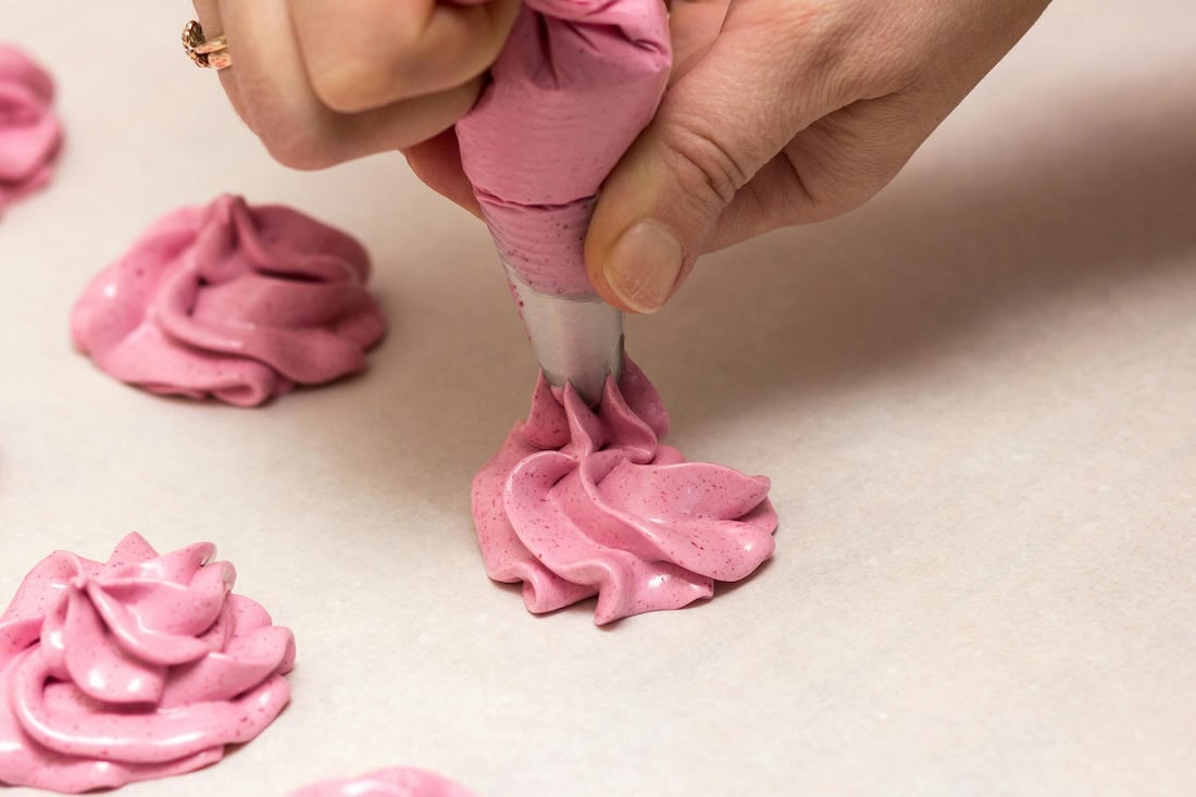 Buttercream Flower Cupcakes Made Easy: Pipe, Frost, And Design A Dozen Cupcakes Into A Gorgeous Cupcake Bouquet 5 Daily Mom, Magazine For Families