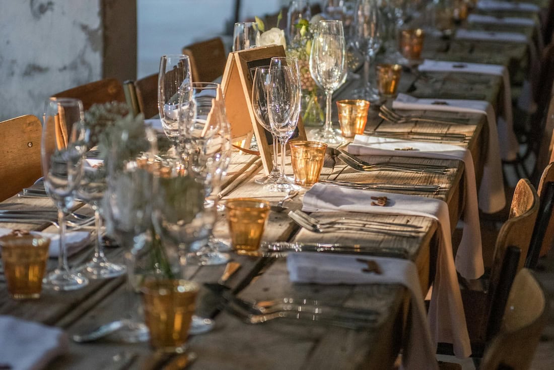 Set a Beautiful Table: Elegant Table Setup Ideas, Chic Centerpiece & Table Decor Ideas for Every Occasion 13 Daily Mom, Magazine for Families Table Setup Ideas