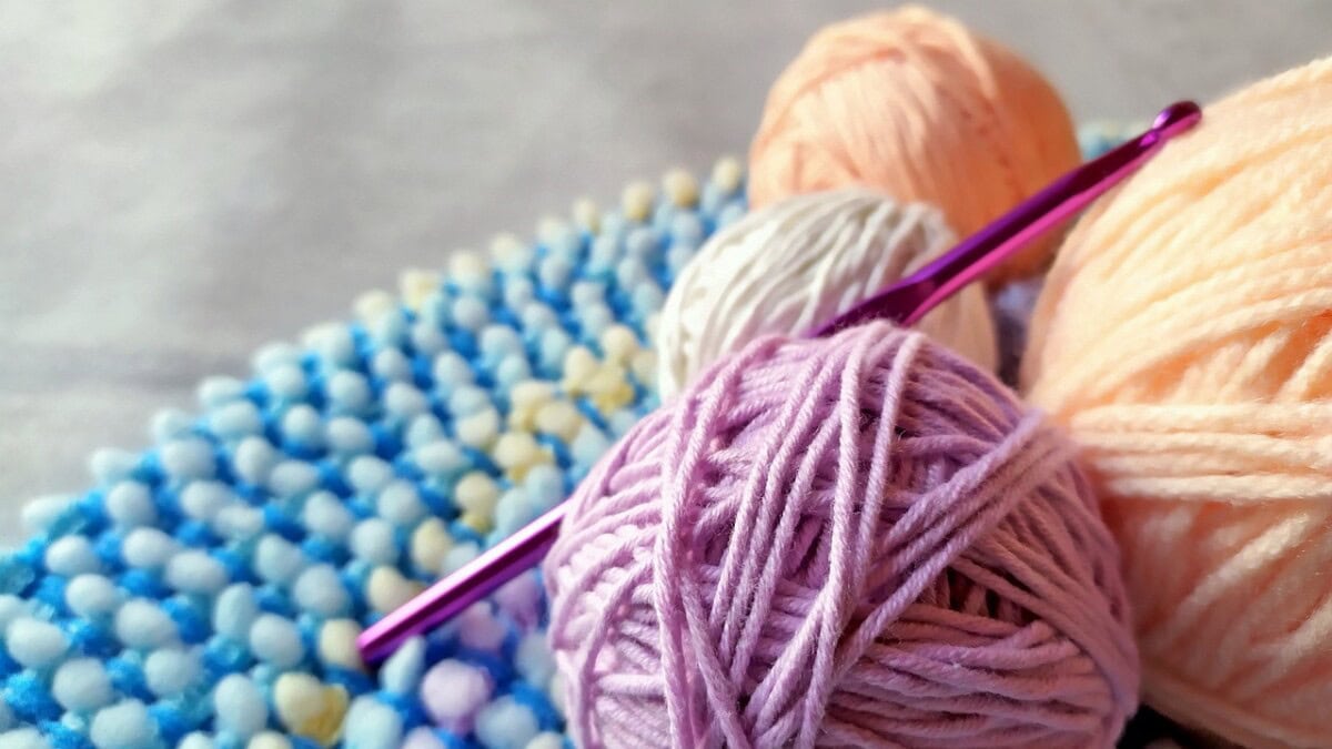 Easy Crochet Bow: Free Crochet Pattern + Step-By-Step Tutorial 1 Daily Mom, Magazine For Families