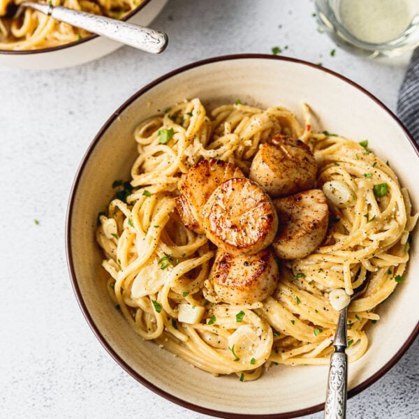 15 Best Recipes Using Scallops: Perfect Seared Scallops &Amp; Pan Seared Scallops With Garlic Butter Cream Sauce 8 Daily Mom, Magazine For Families