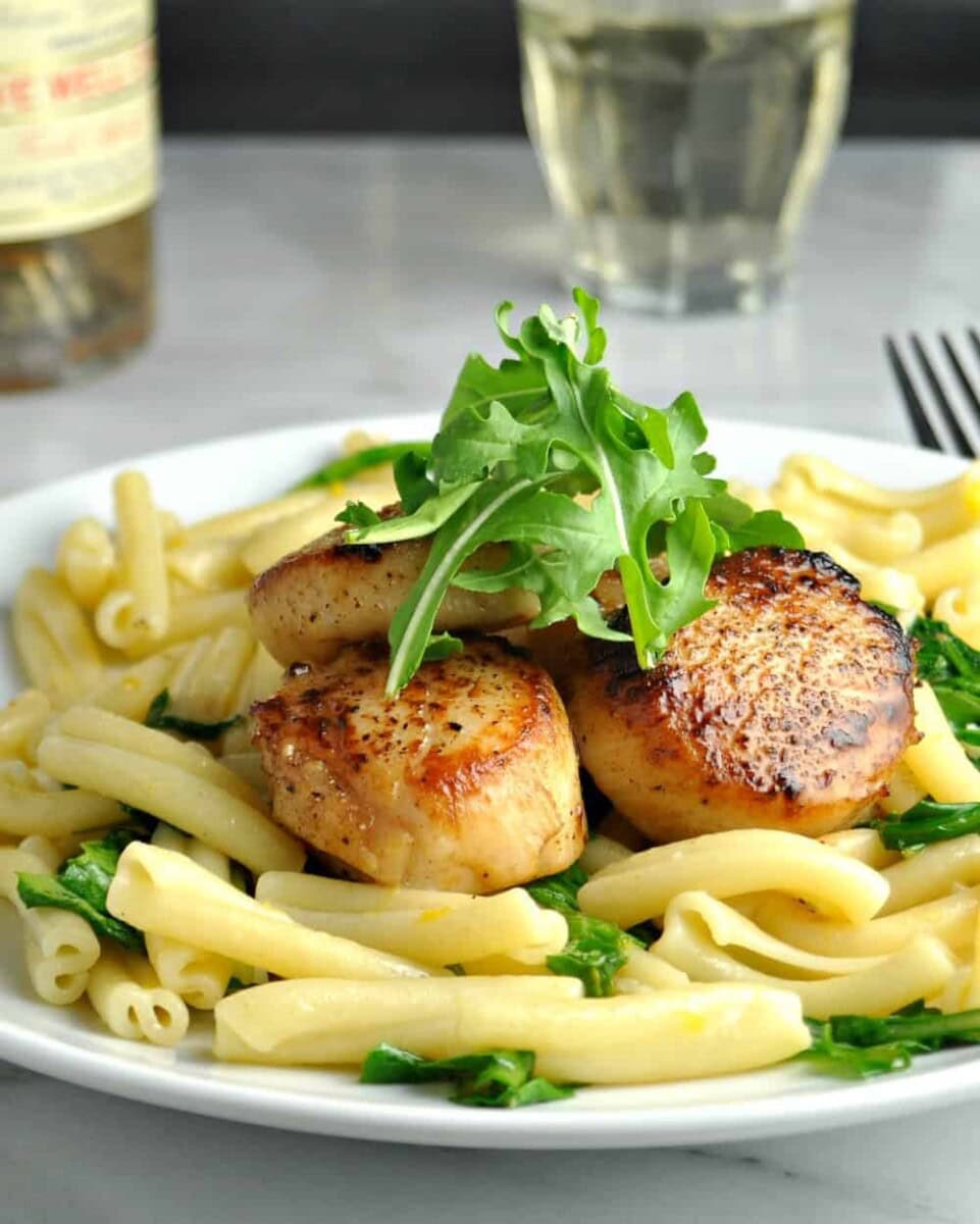 15 Best Recipes Using Scallops: Perfect Seared Scallops &Amp; Pan Seared Scallops With Garlic Butter Cream Sauce 2 Daily Mom, Magazine For Families