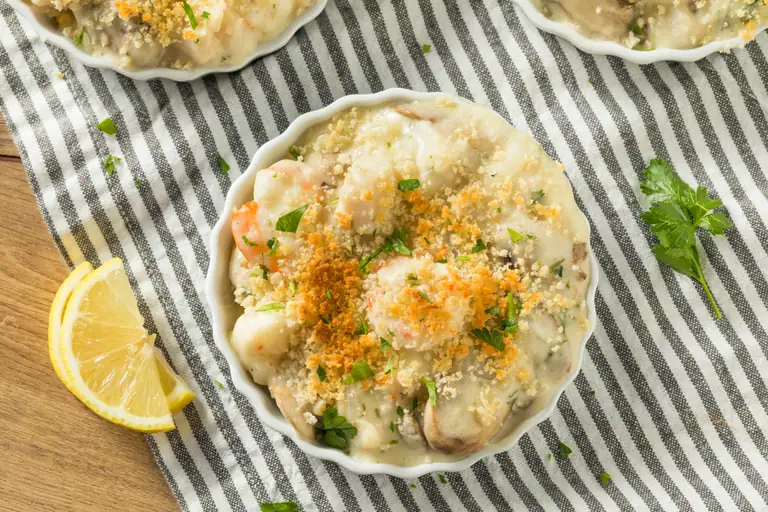 15 Best Recipes Using Scallops: Perfect Seared Scallops &Amp; Pan Seared Scallops With Garlic Butter Cream Sauce 13 Daily Mom, Magazine For Families