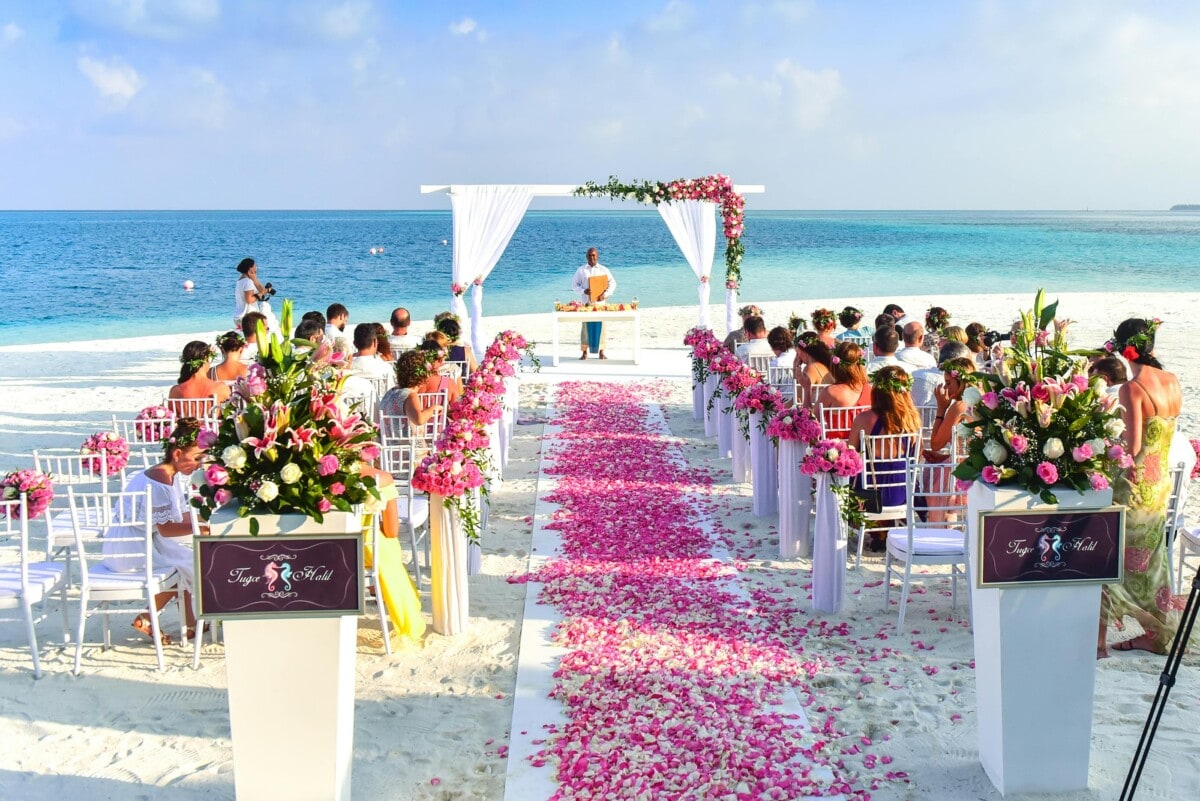 Second Wedding Etiquette: Your Complete Guide to Planning a Second Wedding with Confidence 8 Daily Mom, Magazine for Families Second Wedding Etiquette: Your Complete Guide To Planning A Second Wedding With Confidence 8 Daily Mom, Magazine For Families