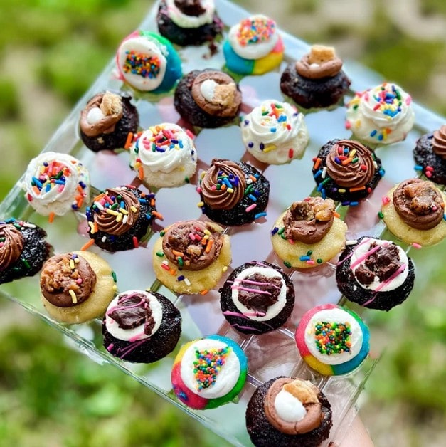 Best Easy Holiday Snack Mix Ideas: Festive Christmas Appetizers And Treats To Make For Your Holiday Parties This Season 109 Daily Mom, Magazine For Families