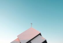 6 Tips on How to Find a New Church Home: Choosing a Good Church that is the Best and Right Church for Your Family