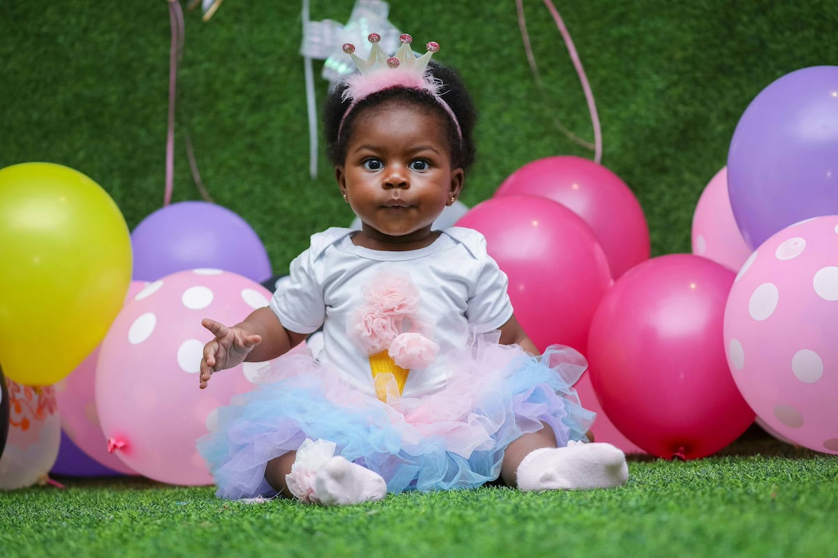 Birthday Photoshoots Ideas That Actually Stun: From DIY to Studio-Perfect Shots 9 Daily Mom, Magazine for Families Birthday Photoshoots Ideas That Actually Stun: From Diy To Studio-Perfect Shots 9 Daily Mom, Magazine For Families