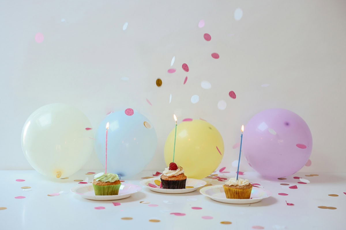 Birthday Photoshoots Ideas That Actually Stun: From DIY to Studio-Perfect Shots 29 Daily Mom, Magazine for Families Birthday Photoshoots Ideas That Actually Stun: From Diy To Studio-Perfect Shots 29 Daily Mom, Magazine For Families