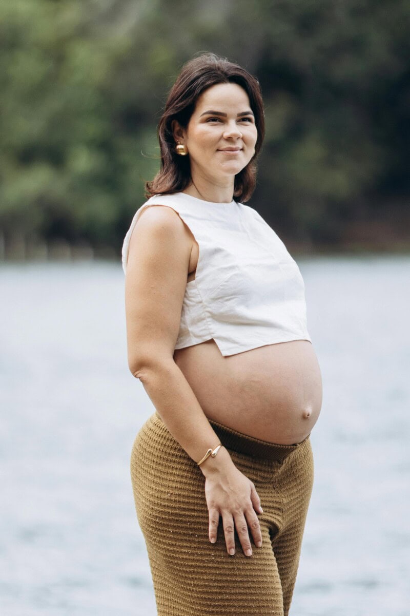Cute Maternity Outfits That Flatter: Best Maternity Fashion, Stylish Pregnancy Clothes, And Comfy Maternity Dress Ideas To Start Your Capsule Wardrobe 16 Daily Mom, Magazine For Families