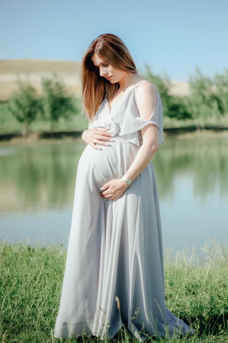 Cute Maternity Outfits That Flatter: Best Maternity Fashion, Stylish Pregnancy Clothes, And Comfy Maternity Dress Ideas To Start Your Capsule Wardrobe 12 Daily Mom, Magazine For Families