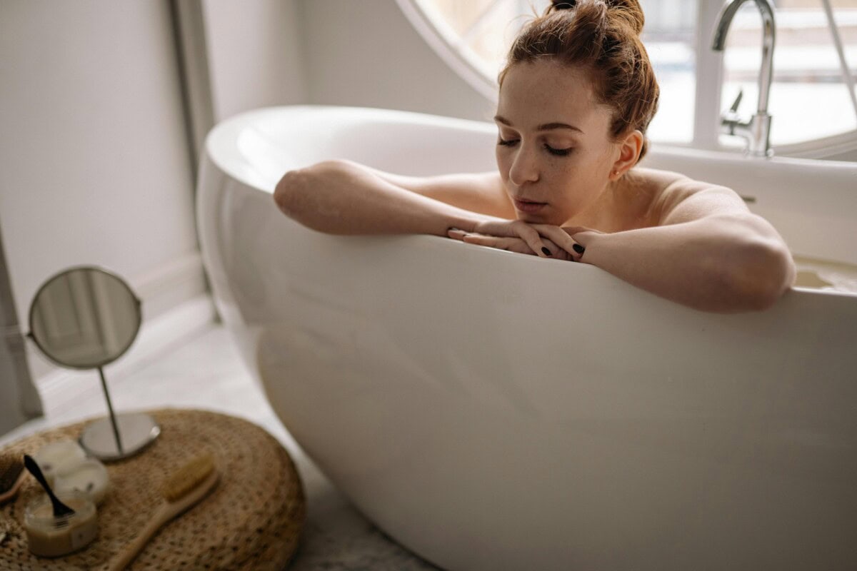 Moon Baths: The Full Moon Ritual Every Mother Needs to Cleanse Her Energy and Restore Her Spirit 1 Daily Mom, Magazine for Families Moon Baths: The Full Moon Ritual Every Mother Needs To Cleanse Her Energy And Restore Her Spirit 1 Daily Mom, Magazine For Families
