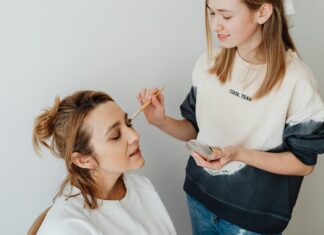 Mother’s Day Beauty and Tips: The Ultimate Gift Guide for Hair Products and Makeup to Inspire Moms with the Best Beauty Tips daily mom parent portal beauty and tips