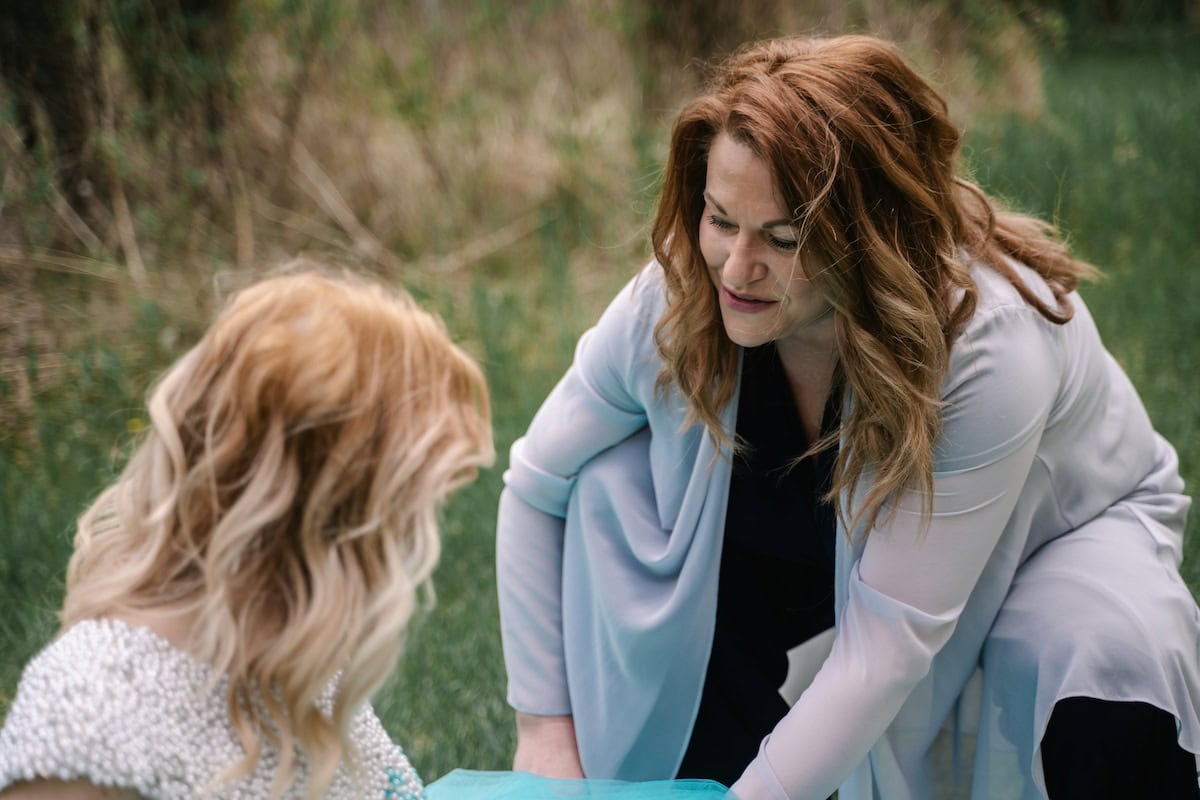 Fall Mom Uniform Ideas: Stylish Outfits &Amp; Clothes For Busy Moms Who Need A Go-To Look This Season 6 Daily Mom, Magazine For Families