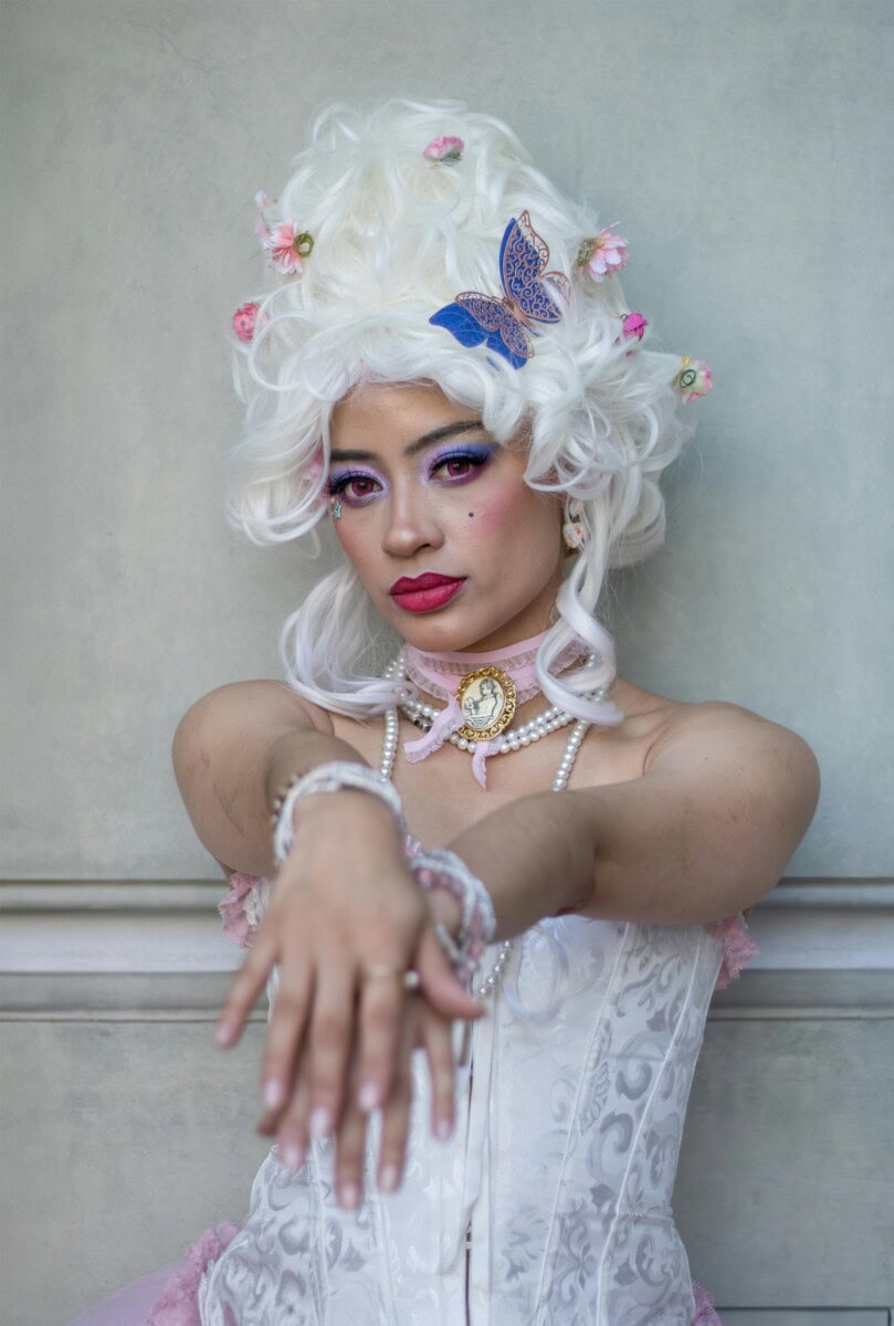 Rococo Makeup Is Back: The 2025 Trend That’s Bringing 18Th Century Glam Into The Spotlight 11 Daily Mom, Magazine For Families