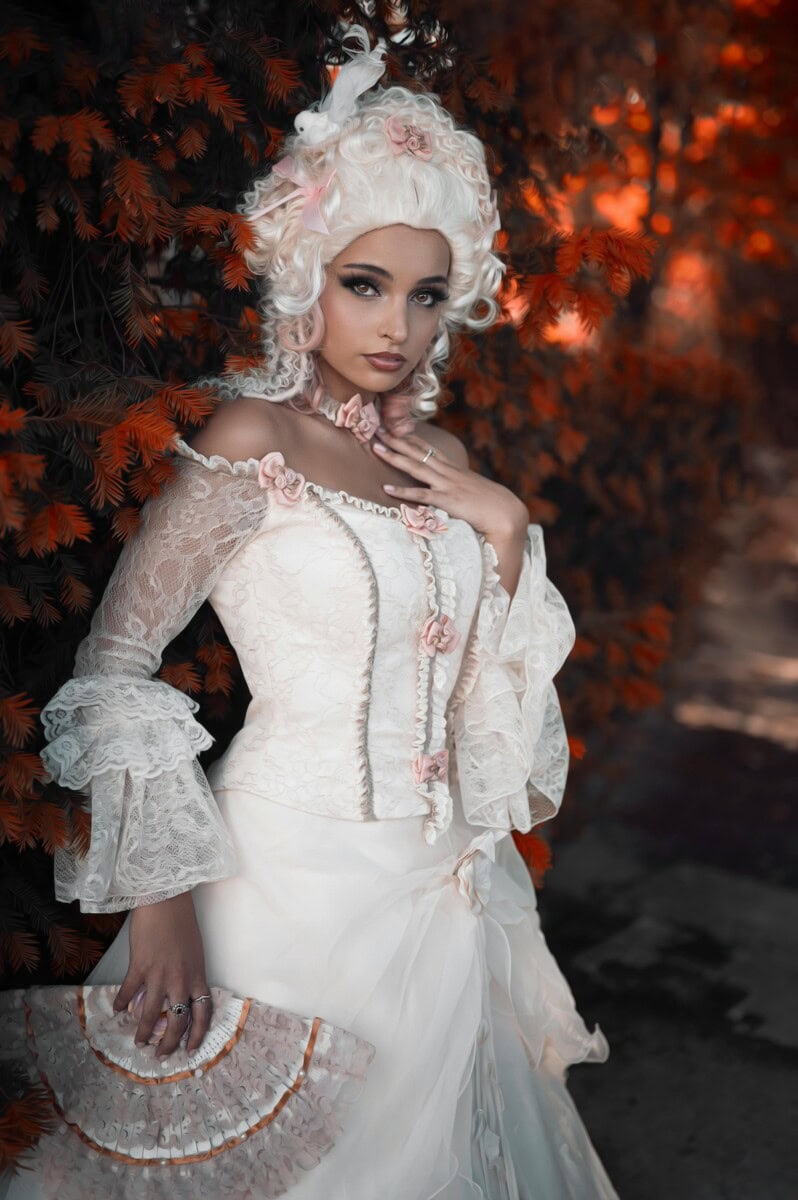 Rococo Makeup Is Back: The 2025 Trend That’s Bringing 18Th Century Glam Into The Spotlight 10 Daily Mom, Magazine For Families
