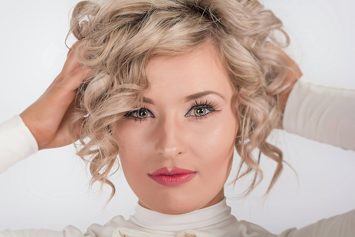 Rococo Makeup Is Back: The 2025 Trend That’s Bringing 18Th Century Glam Into The Spotlight 9 Daily Mom, Magazine For Families
