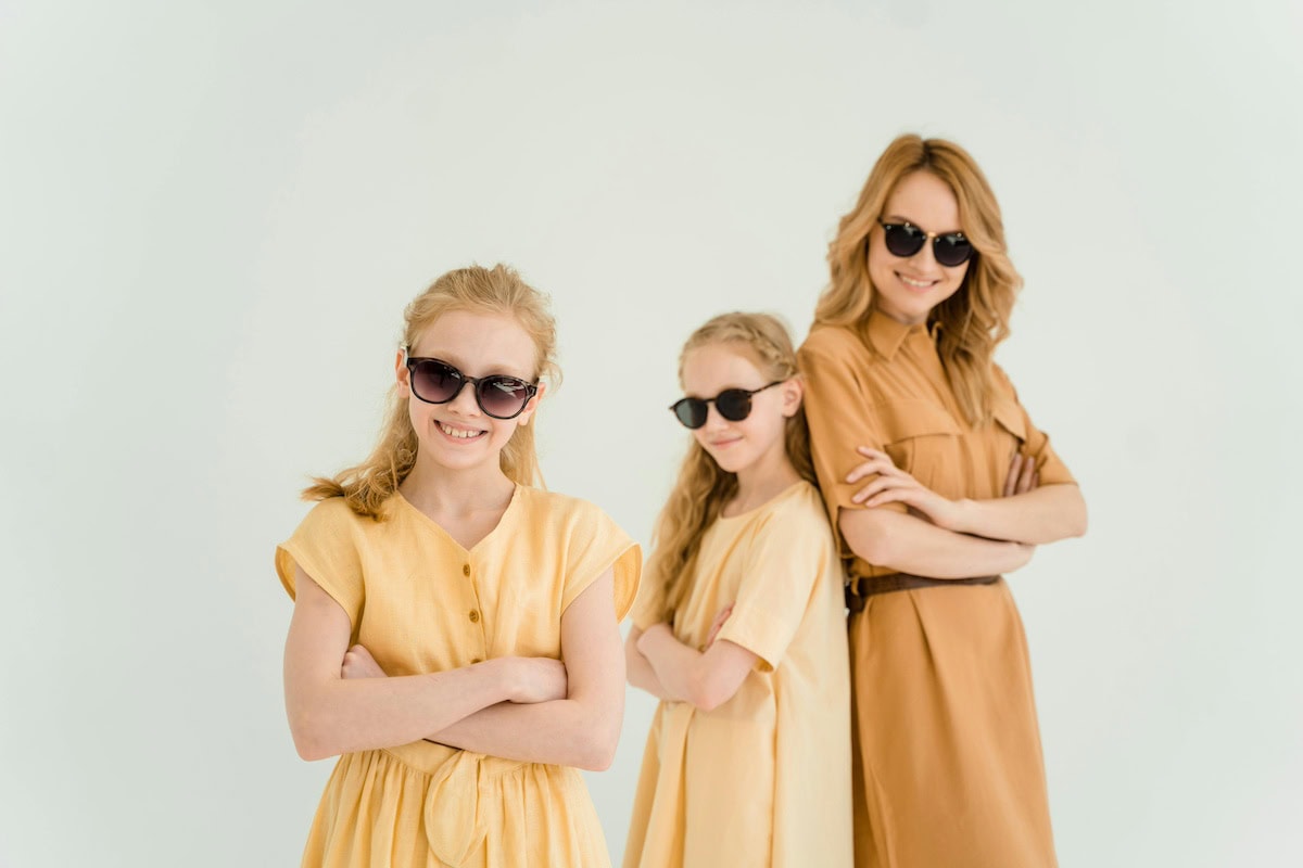 Fall Mom Uniform Ideas: Stylish Outfits &Amp; Clothes For Busy Moms Who Need A Go-To Look This Season 105 Daily Mom, Magazine For Families