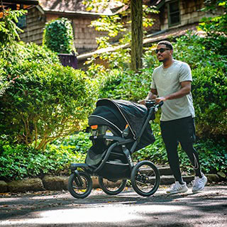 The Ultimate Holiday Gift List For New Parents: Best Baby Gifts For Girls &Amp; Boys {2025} 6 Daily Mom, Magazine For Families