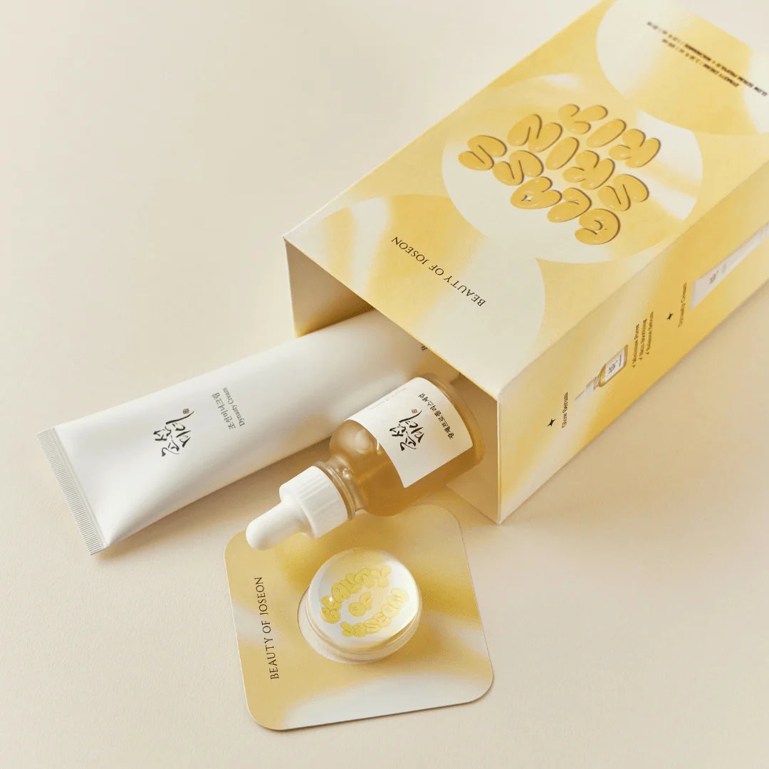 Glam Gifts For Her: The Best Holiday Beauty Gift Guide With Luxury Skincare, Makeup, Hair &Amp; Body Gifts For The Woman In Your Life 31 Daily Mom, Magazine For Families