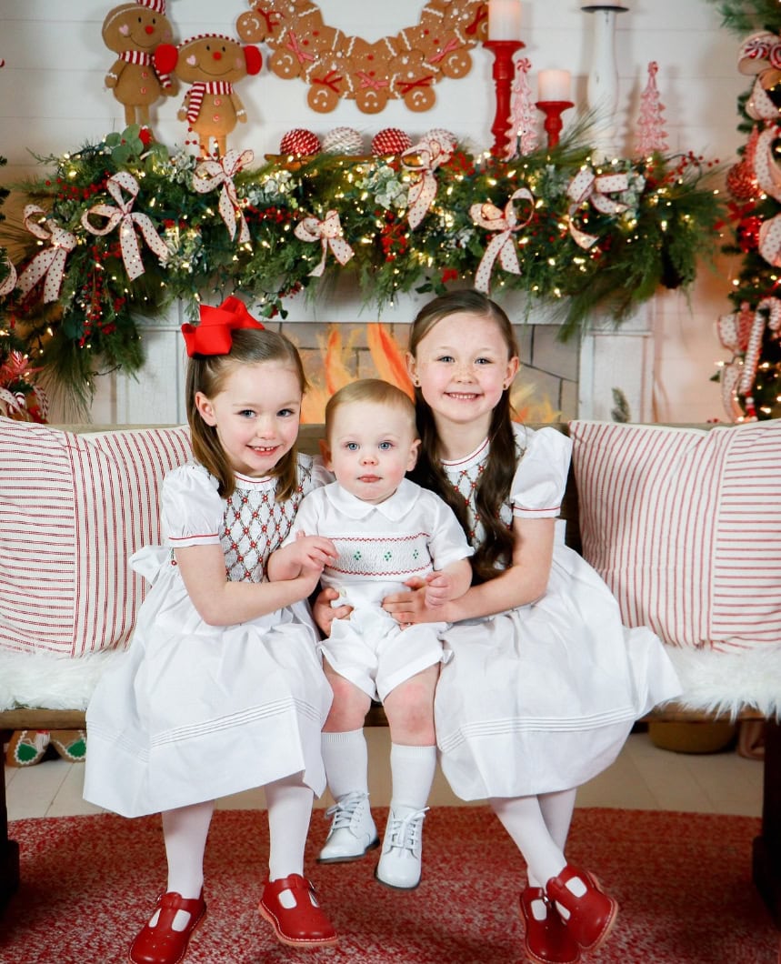 Winter Outfits Ladies Love: Holiday Style Ideas for Women, Men & Kids to Elevate Cold-Weather Fashion Trends 161 Daily Mom, Magazine for Families Winter Outfits Ladies Love: Holiday Style Ideas For Women, Men &Amp; Kids To Elevate Cold-Weather Fashion Trends 142 Daily Mom, Magazine For Families