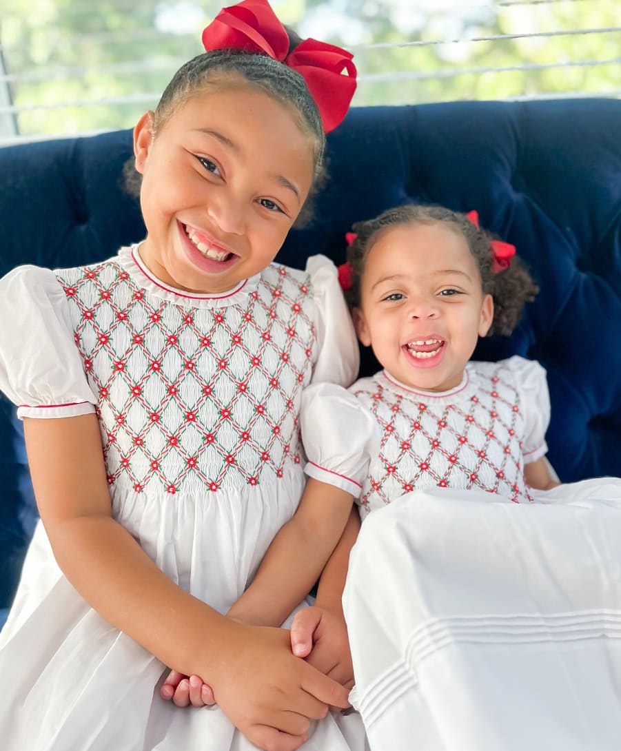 Winter Outfits Ladies Love: Holiday Style Ideas for Women, Men & Kids to Elevate Cold-Weather Fashion Trends 159 Daily Mom, Magazine for Families Winter Outfits Ladies Love: Holiday Style Ideas For Women, Men &Amp; Kids To Elevate Cold-Weather Fashion Trends 140 Daily Mom, Magazine For Families