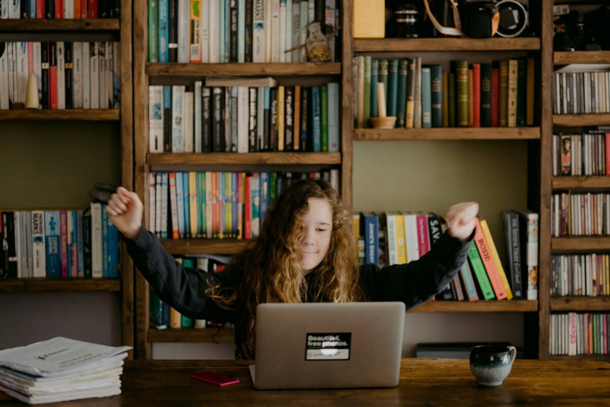 6 Virtual Schools That Offer The Best Family Support Services 1 Daily Mom, Magazine For Families