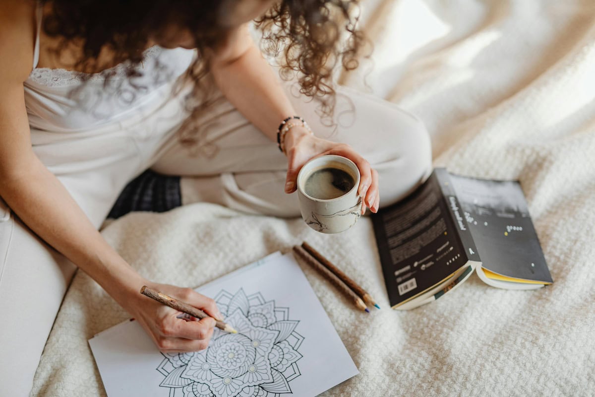 What To Do When Your Bored And Sick At Home: The Best Low-Energy Activities, Fun Things To Try, And Ways To Actually Feel Better 15 Daily Mom, Magazine For Families