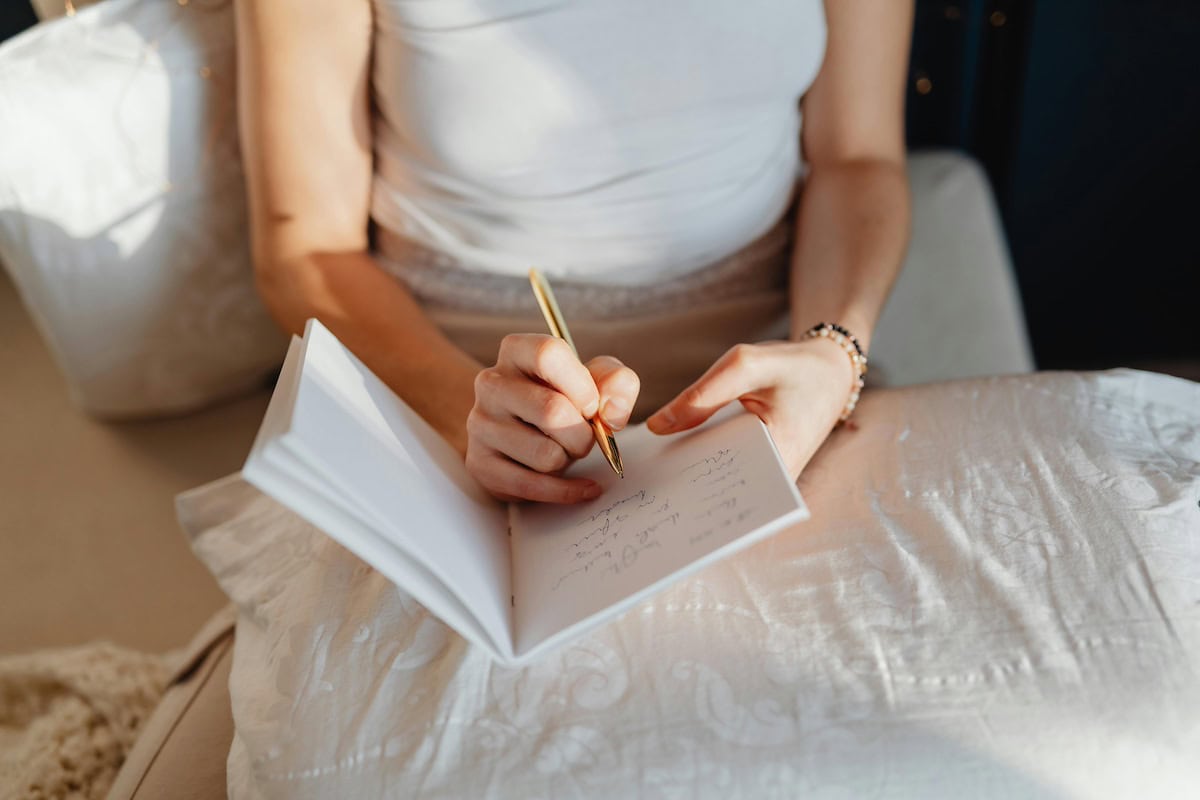 What To Do When Your Bored And Sick At Home: The Best Low-Energy Activities, Fun Things To Try, And Ways To Actually Feel Better 13 Daily Mom, Magazine For Families