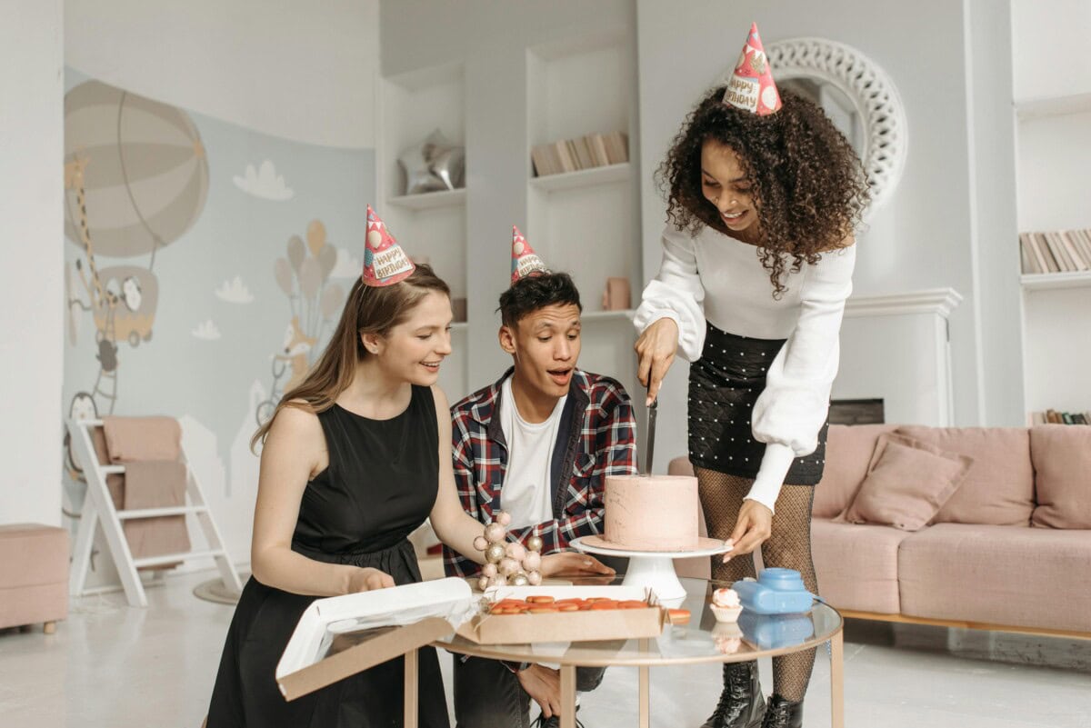 Funny Cake Ideas: The Funniest Birthday Cake Designs And Decorating Ideas To Create Tasty Surprises For Your Friend 10 Daily Mom, Magazine For Families