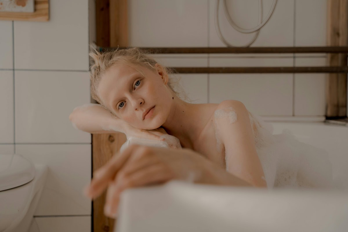 What To Do When Your Bored And Sick At Home: The Best Low-Energy Activities, Fun Things To Try, And Ways To Actually Feel Better 3 Daily Mom, Magazine For Families