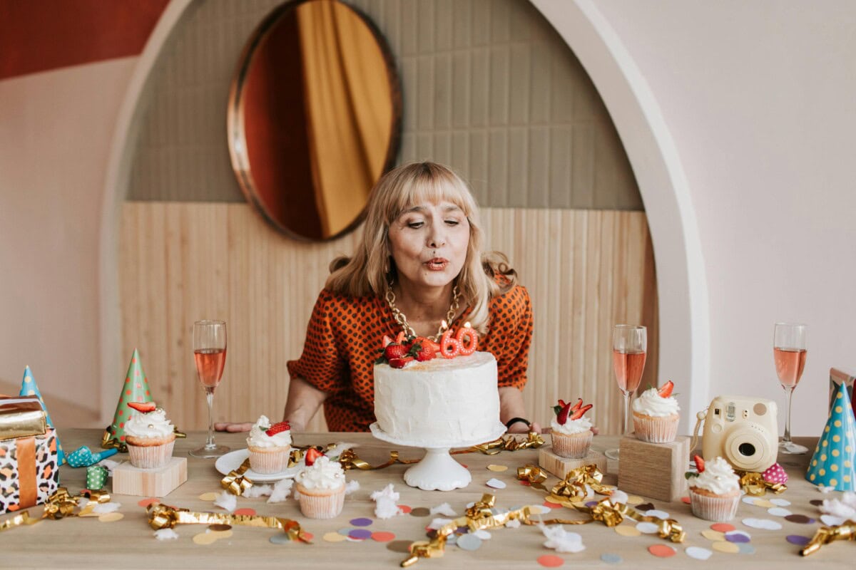 Funny Cake Ideas: The Funniest Birthday Cake Designs And Decorating Ideas To Create Tasty Surprises For Your Friend 2 Daily Mom, Magazine For Families