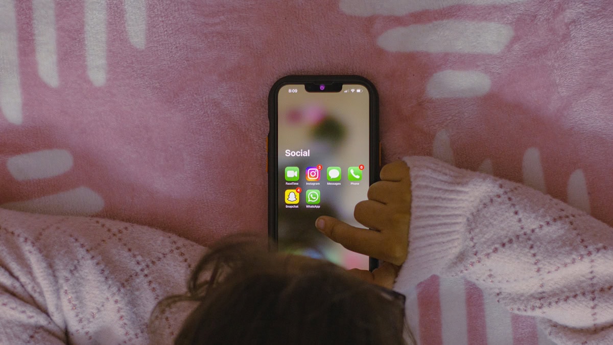 What To Do When Your Bored And Sick At Home: The Best Low-Energy Activities, Fun Things To Try, And Ways To Actually Feel Better 8 Daily Mom, Magazine For Families