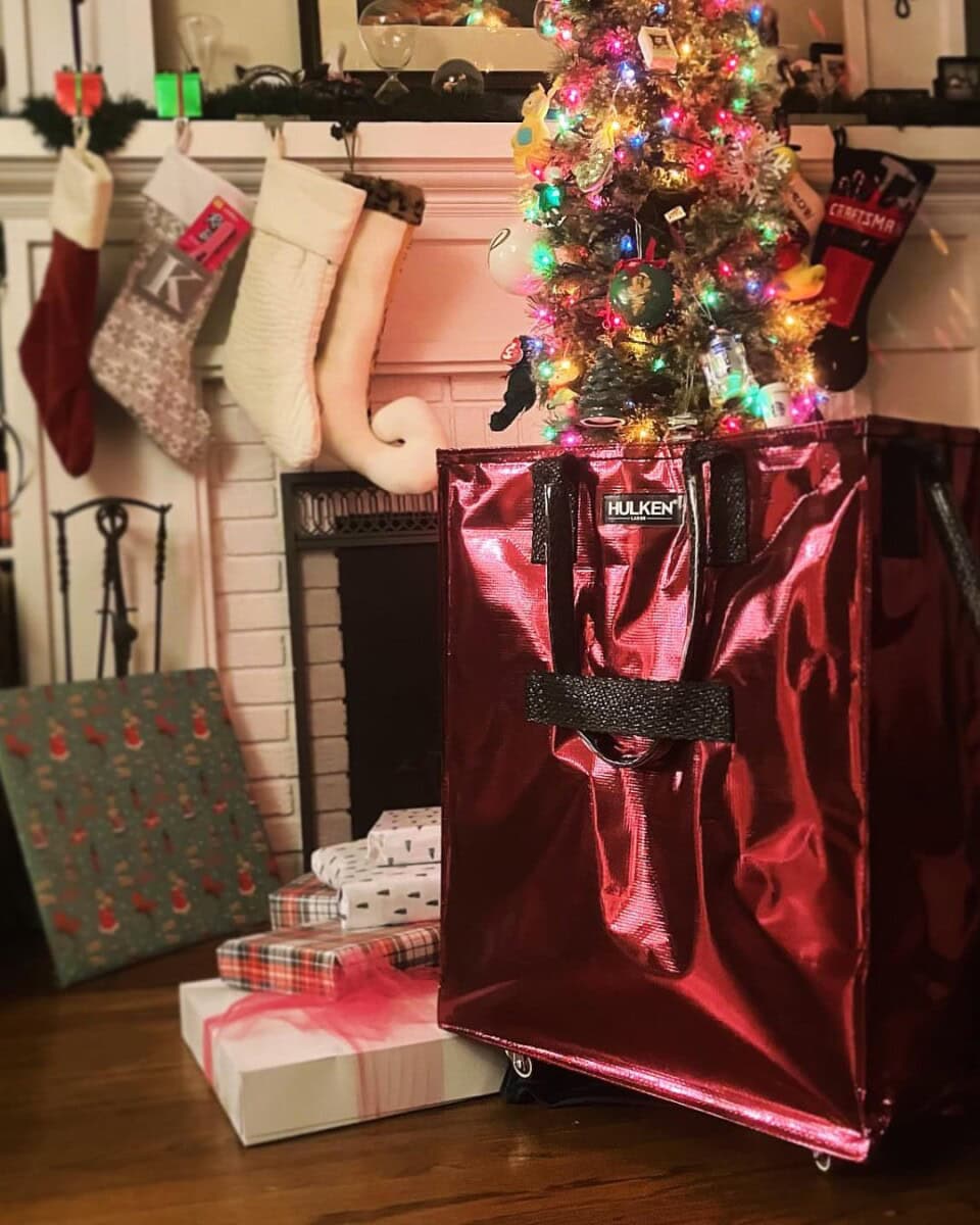 Gifts For Moms: Best Christmas Gift Ideas For The Mom Who Deserves Something Thoughtful 14 Daily Mom, Magazine For Families