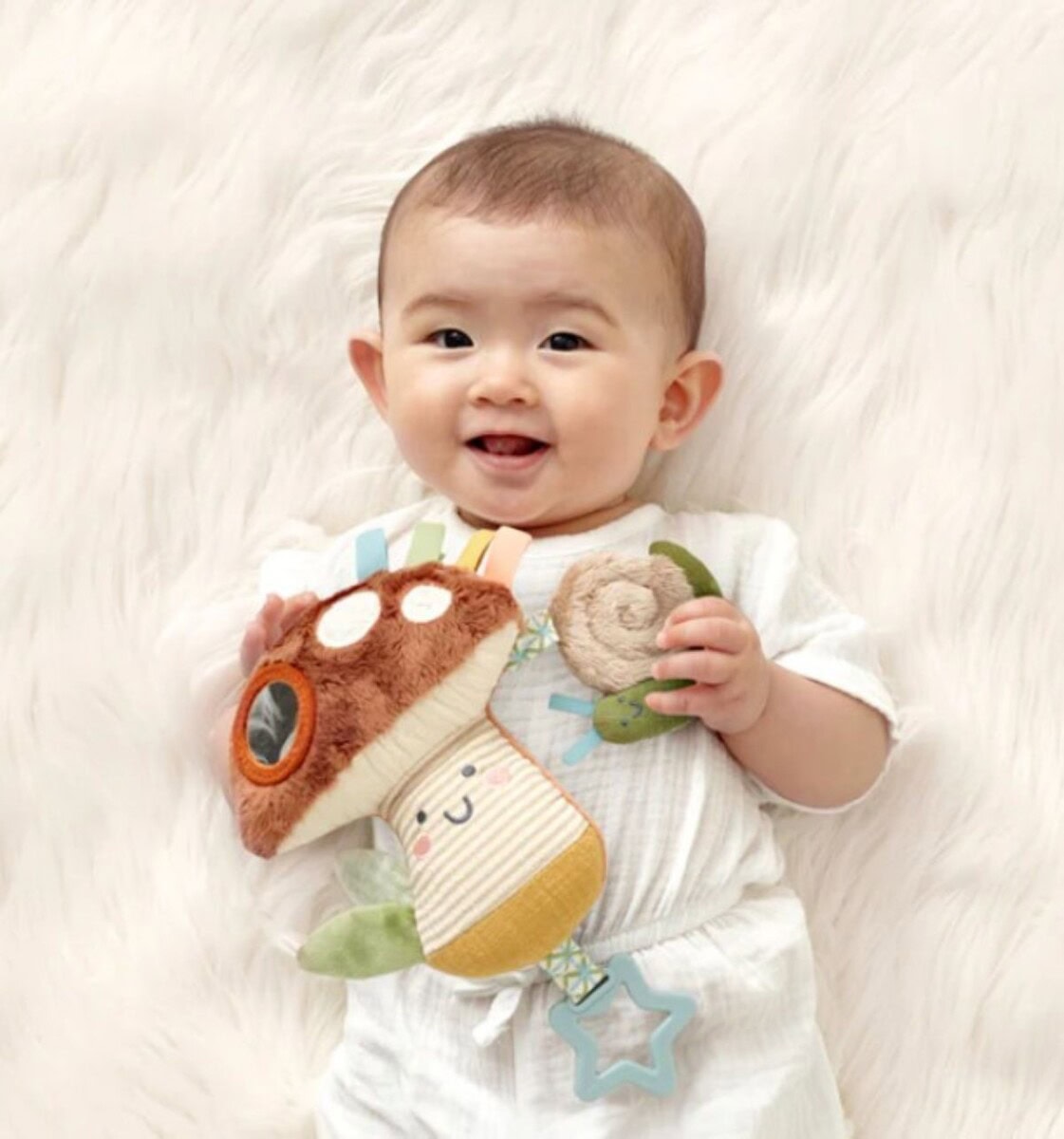 The Ultimate Holiday Gift List For New Parents: Best Baby Gifts For Girls &Amp; Boys {2025} 198 Daily Mom, Magazine For Families