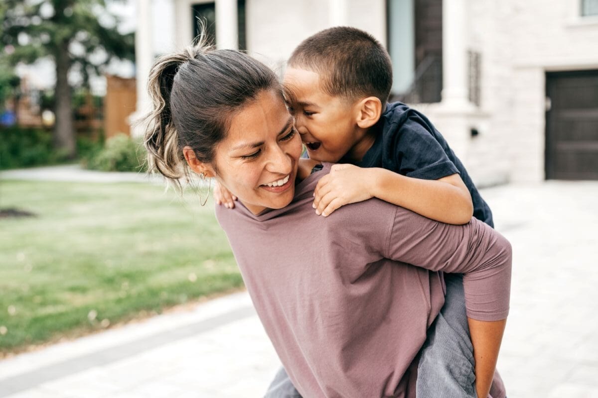 Raising Sons or Daughters: How Parents Prefer Raising a Son, & Raise Boys and Girls Differently — What’s Easier, Harder, & the Big Difference in the Brain 4 Daily Mom, Magazine for Families Raising Sons Or Daughters: How Parents Prefer Raising A Son, &Amp; Raise Boys And Girls Differently — What’s Easier, Harder, &Amp; The Big Difference In The Brain 4 Daily Mom, Magazine For Families
