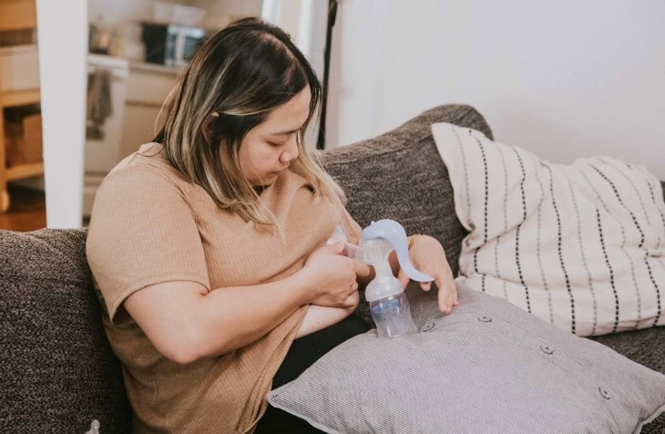 Signs Your Milk Supply Is Decreasing: What Every Nursing Mom Needs To Know 2 Daily Mom, Magazine For Families