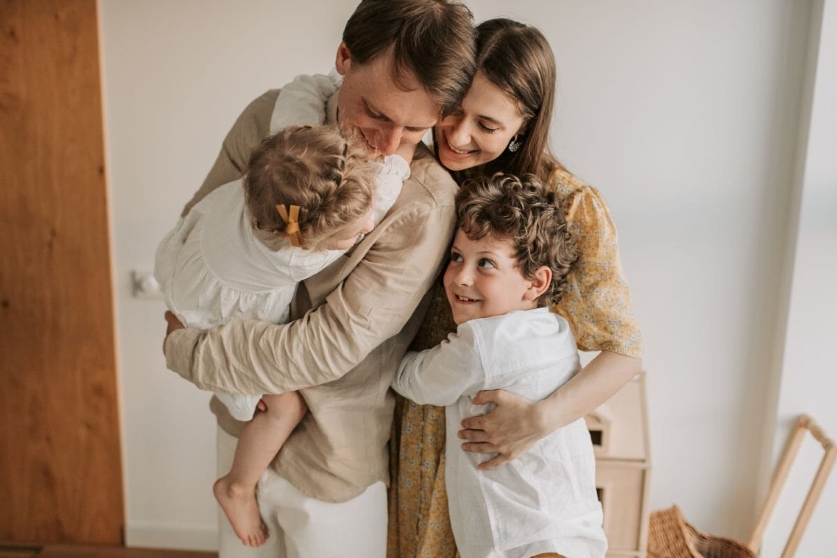 Best Poses For Family Picture: Natural, Fun Family Photo Poses And Prompt Ideas That Feel Real (Not Staged) For Family Portraits 2 Daily Mom, Magazine For Families